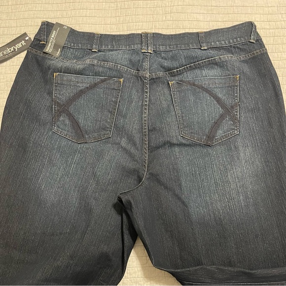LANE BRYANT Distinctly Boot Cut Jeans Dark Wash Stretch Size 28 - Picture 11 of 11